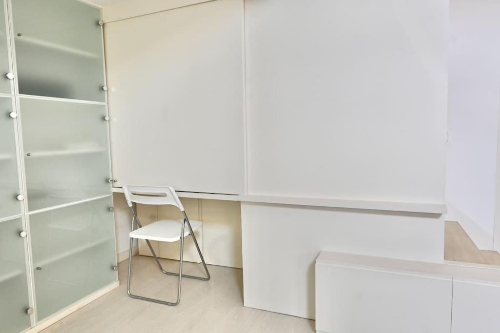 For You Rentals Apartamento Temporal Con Encanto A Pocos Metros Del Sol Myr13 Madrid Eksteriør billede