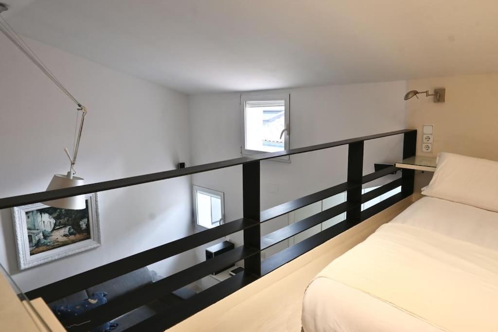 For You Rentals Apartamento Temporal Con Encanto A Pocos Metros Del Sol Myr13 Madrid Eksteriør billede