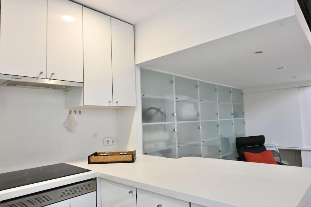 For You Rentals Apartamento Temporal Con Encanto A Pocos Metros Del Sol Myr13 Madrid Eksteriør billede